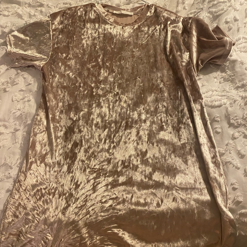 Oversized velvet shirt